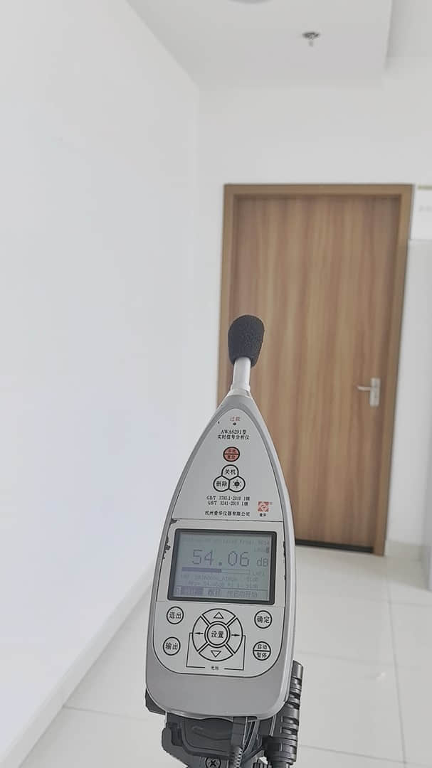 設備正下方噪聲監測